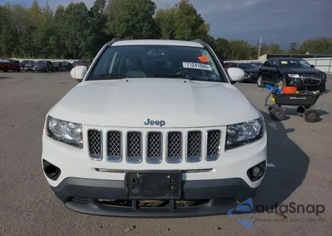 2015 Jeep Compass Latitude z USA, uszkodzony, nr VIN 1C4NJDEB7FD183659